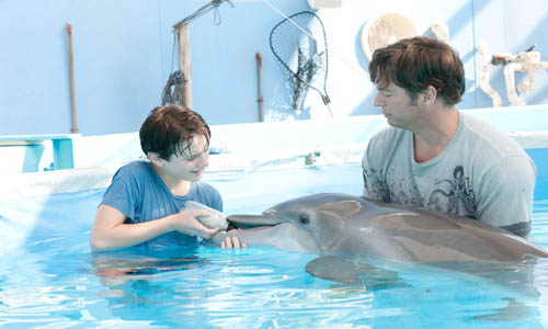 Harry Connick, Jr. and Nathan Gamble in Dolphin Tale movie